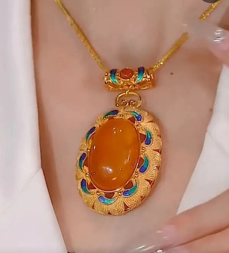 Pedra de resina de cera de abelha amarela, esmalte, colar tom dourado, linda corrente, boho - Imagem 2 de 4