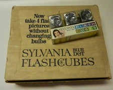 Vtg New Old Stock Box Sylvania Flash Cubes Blue Dot 24 Flashcubes Store Display