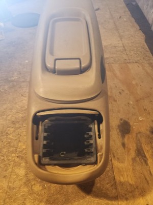 95-98 OBS Chevy Silverado center console TAN Sierra Suburban Tahoe GMT400