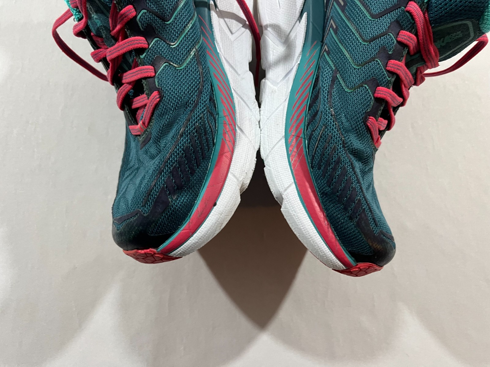 Hoka One Clifton 4 Womens Blue Coral Running Lace Gym Walking Shoes Sz 9.5 Wide thumbnail 5