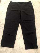 Chicos So Slimming, Capri Crop Side Zip Chicos Size 2 Black Side Slit At Bottom