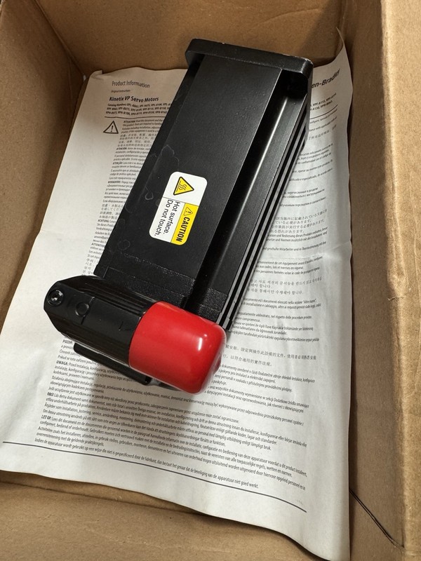 Allen Bradley VPL-A0753C-CJ12AA Kinetix VP Low Inertia Servo Motor