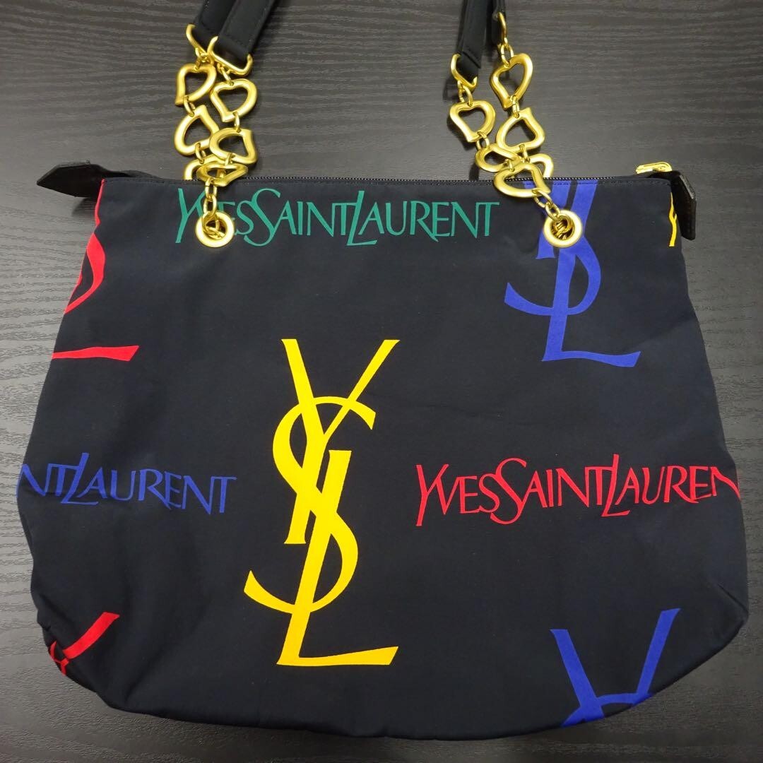 Borsa a tracolla Yves Saint Laurent Ysl logo stampa catena cuore nera usata nylon