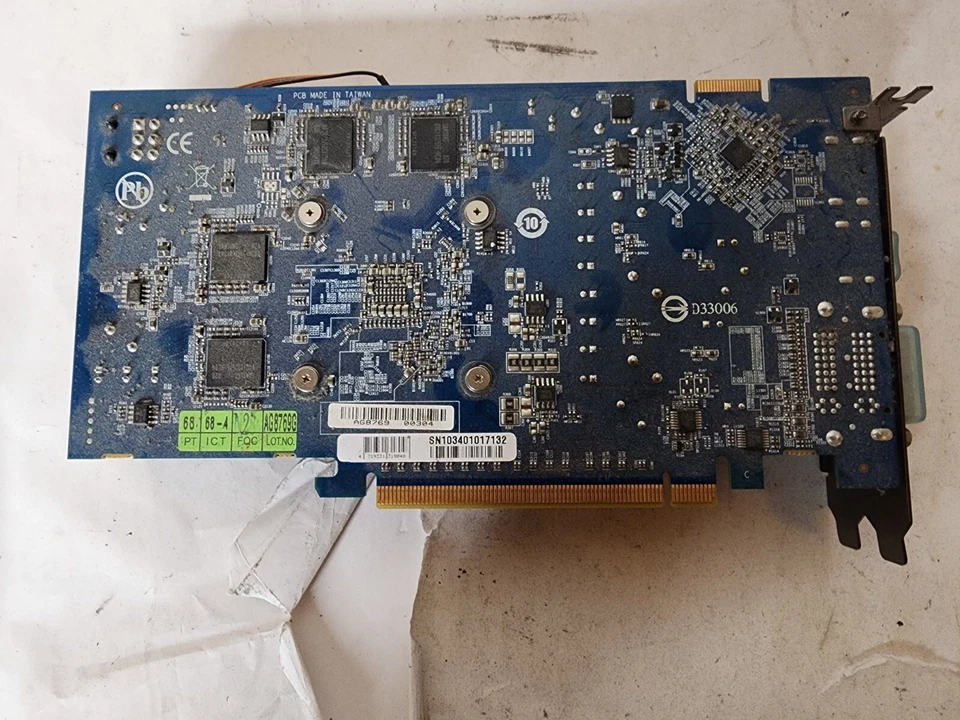 Gigabyte Technology GV-R577SO-1GD - Radeon HD 5770 1GB 128-BIT GDDR5 PCI Express - Image 4 of 4