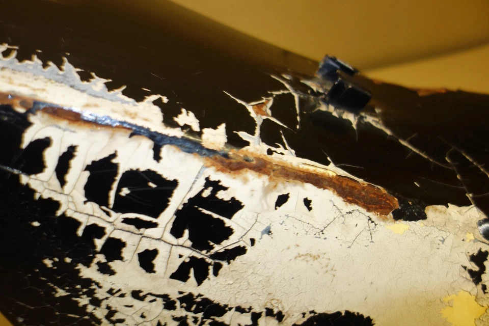 YAMAHA DT125 DT200 DT 3ET 2YY 3BN fuel tank petrol reservoir gas DAMAGED - Image 3 of 4