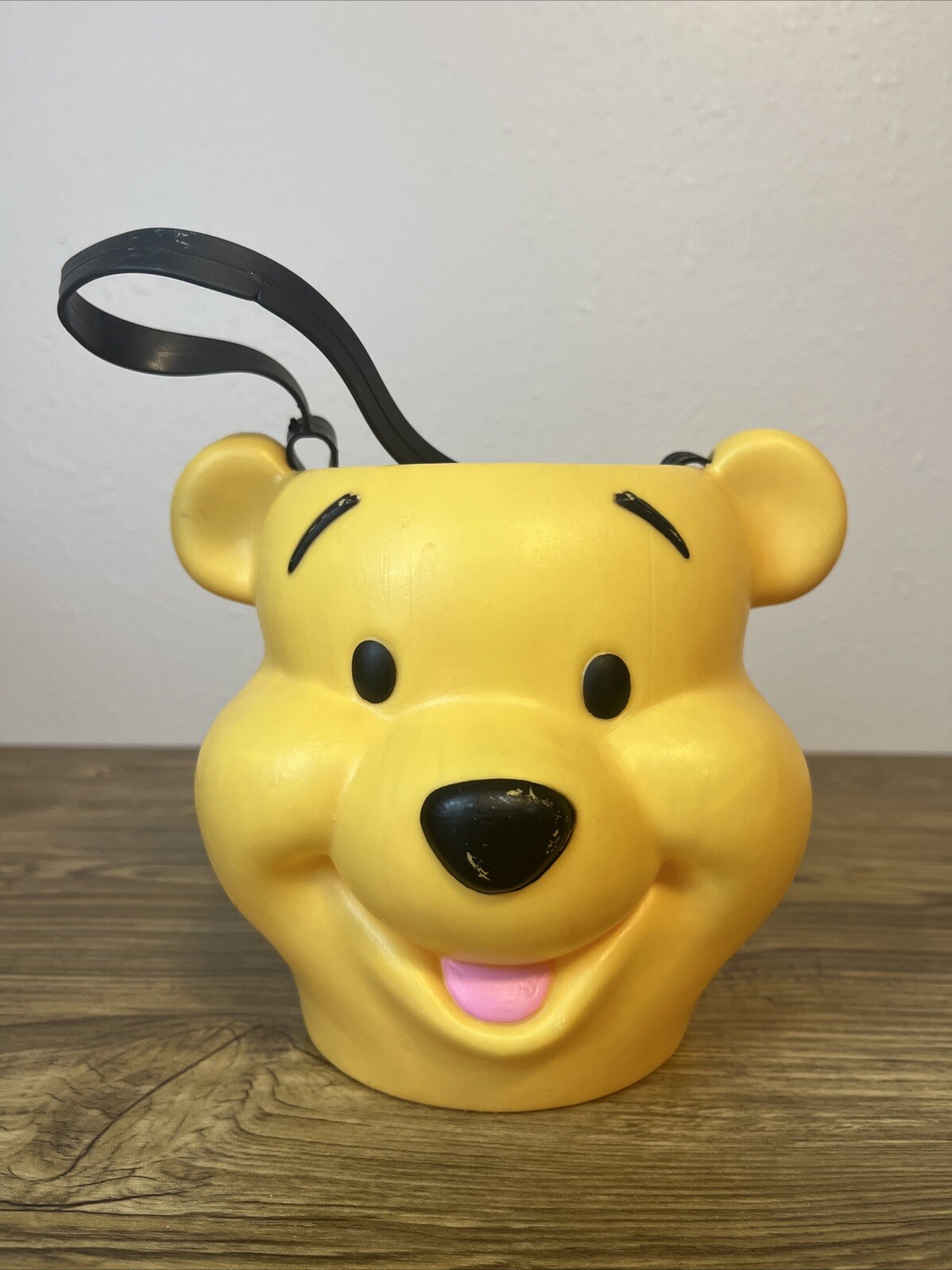 Vtg Disney Winnie The Pooh Halloween Pumpkin Trick Treat Pail Bucket Blow Mold