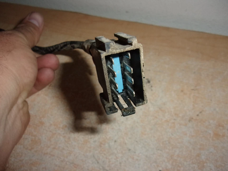 Dodge D150 D250 1991 1992 1993 Ramcharger espejo retrovisor eléctrico interruptor control OEM Foto 4 de 4