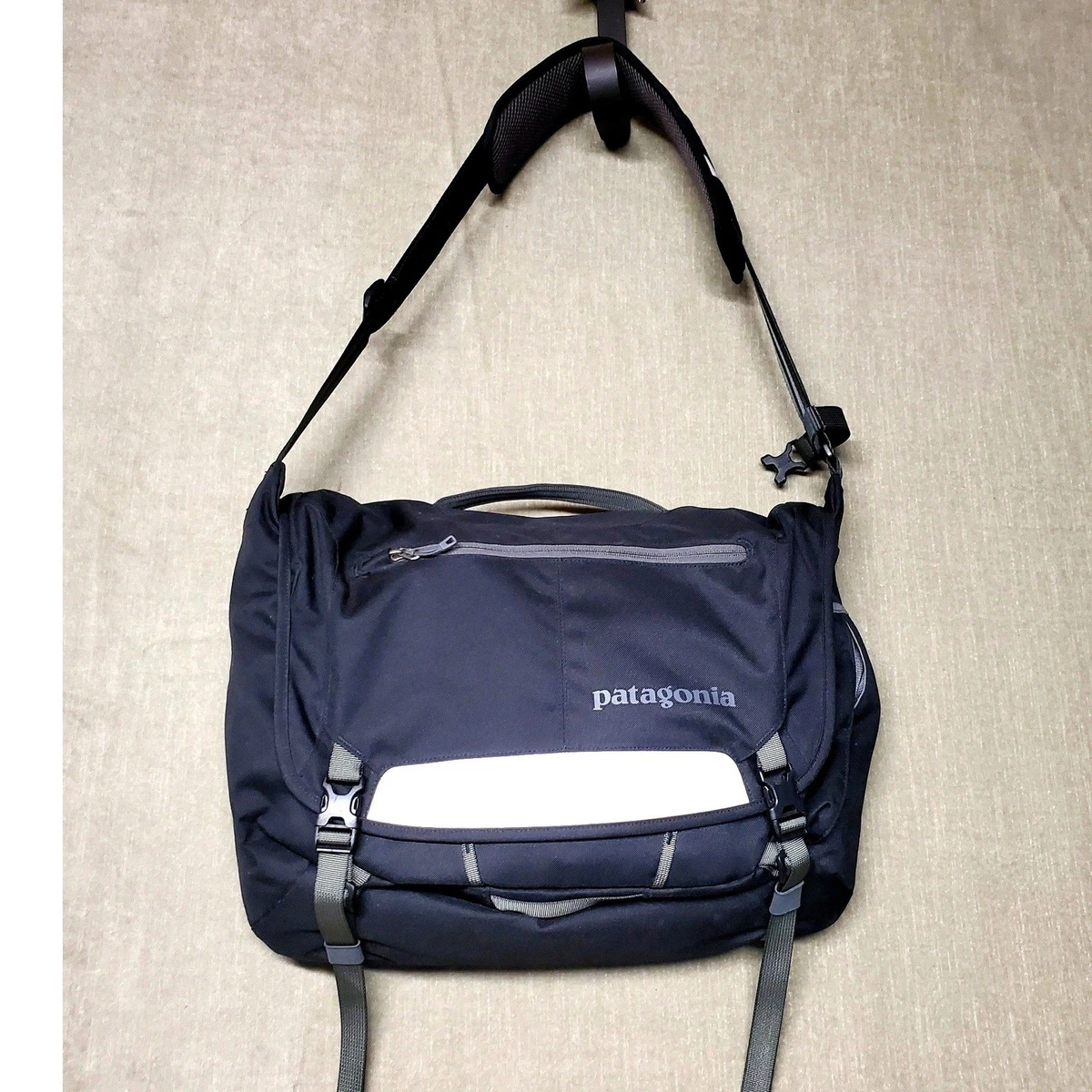 marsupio patagonia black hole MINI MLC BLACK __tab1:the-joni-backpack-details Color:TURQUOISE Glade 5 (2025)-Cascade Blue seat size compliance make