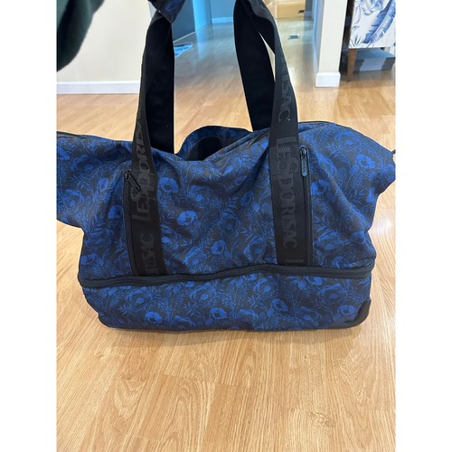 LeSportsac RARE Wheeled Weekender Rolling Duffel