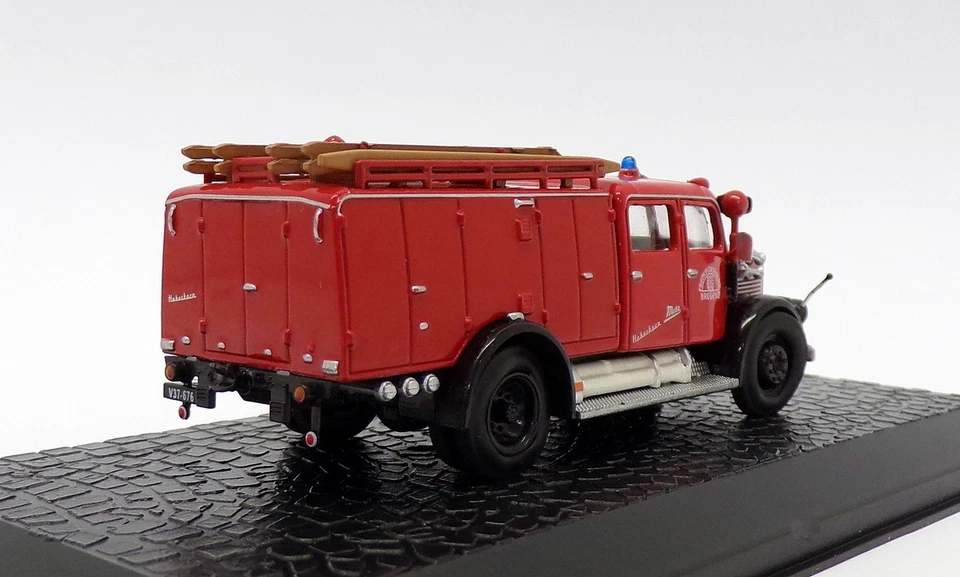 Atlas Editions 1/76 Scale 7147 015 - Steyr 380 - Fire Engine - Image 2 of 4