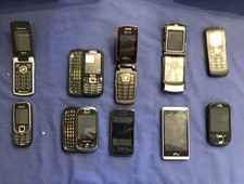 Parts/repair, Lot of 10 Old Cell Phones Various Mfg  Service, Retro Phones.