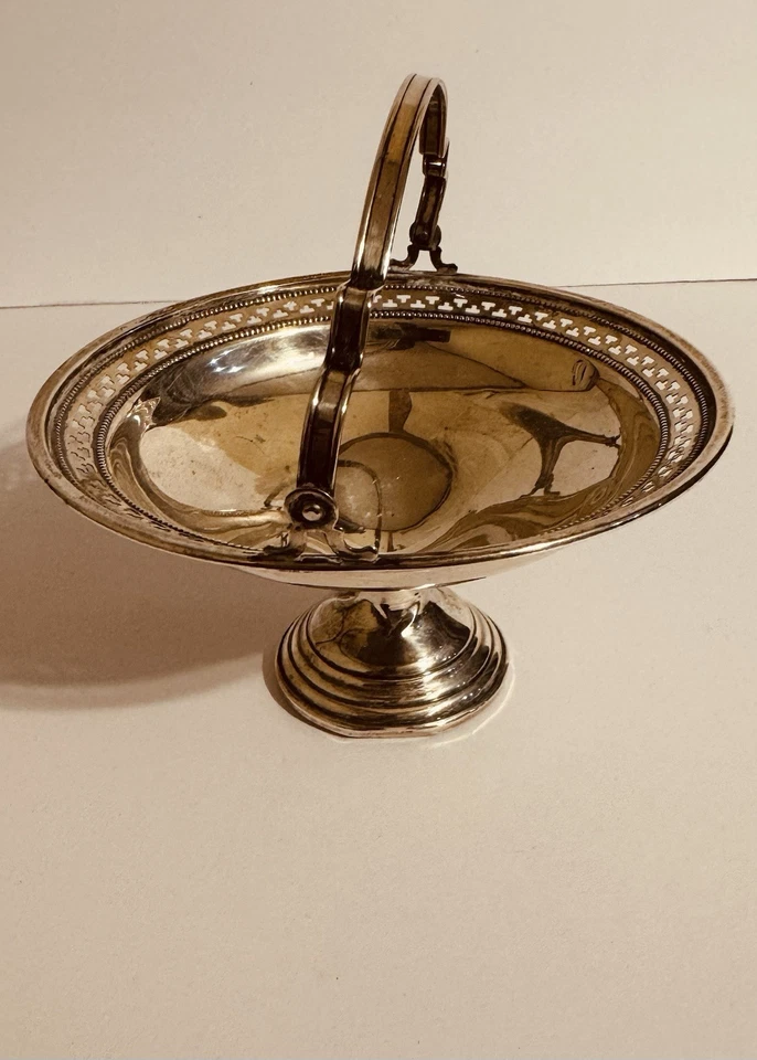 Plato de caramelo vintage de plata de ley El-Sil-Co Foto 3 de 4