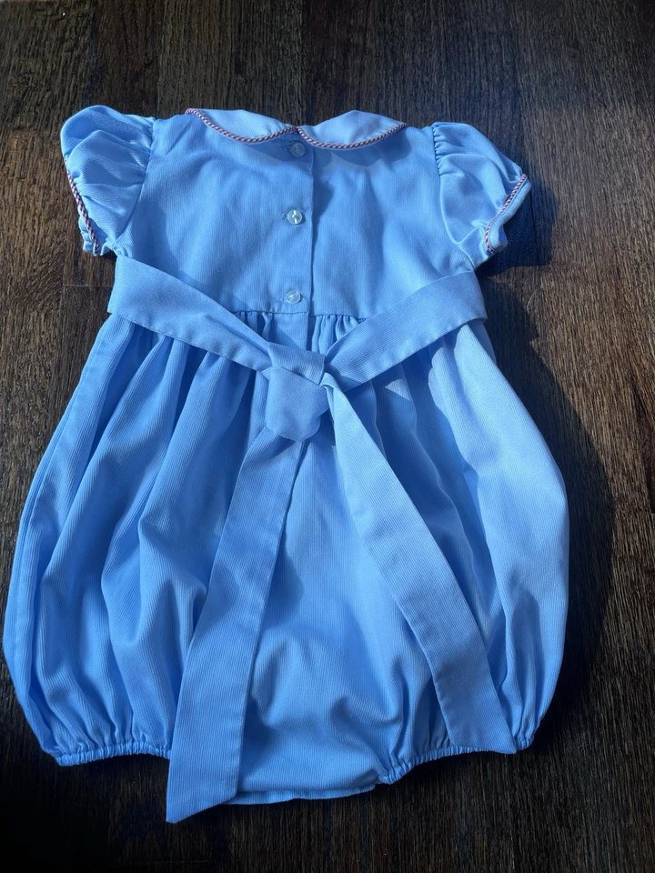 LULU BEBE BORDADO CAVALO DE BALANÇO BOLHA Azul 18 M Colar Peter Pan - Imagem 2 de 4