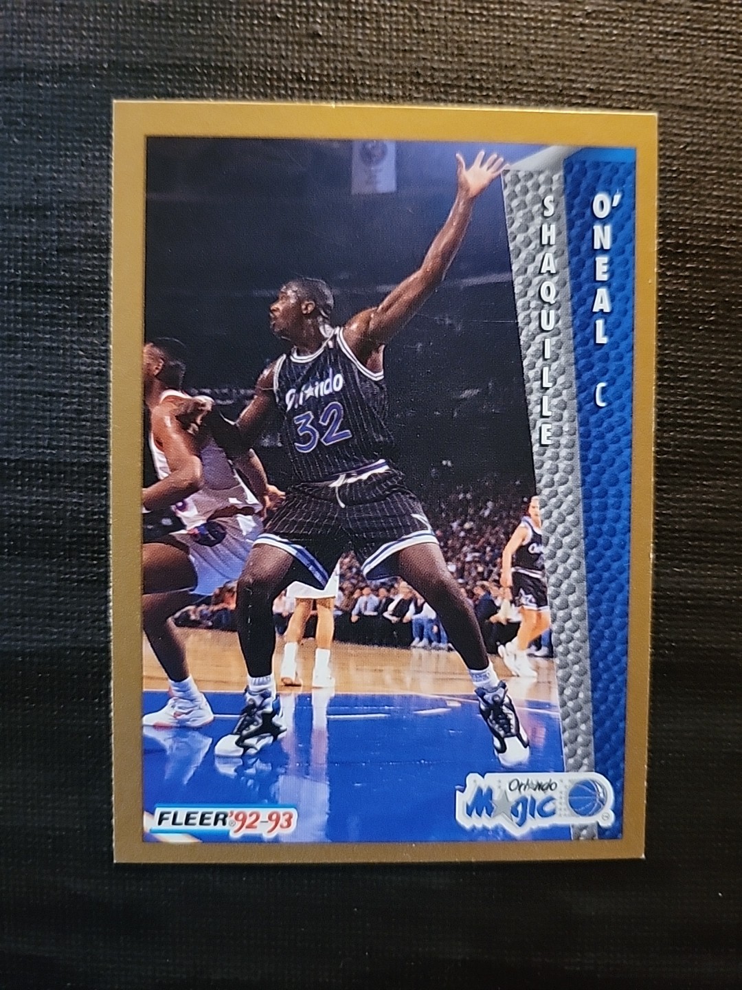1992-93 Fleer Shaquille O'Neal Rookie Card RC #401 Orlando Magic. C1