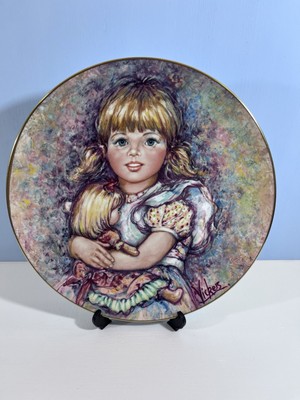 Vintage Wedgwood Bone China Sammelteller - Cherish by Mary Vickers