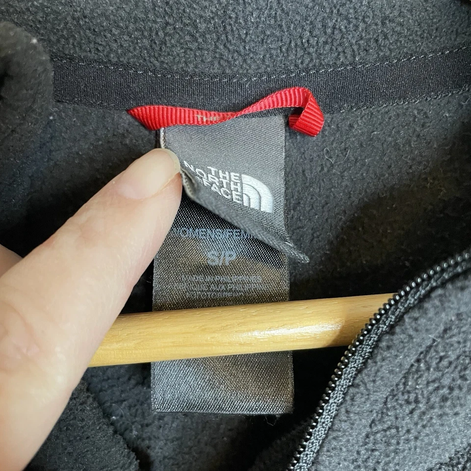 Suéter polar para mujer The North Face 1/4 cremallera conciencia del cáncer de mama negro talla S Foto 3 de 4