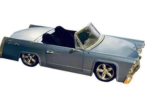 Voiture De Poupée Bratz Cadillac Cruiser 2002 – Argent – Phares Qui Marchent Et Radio FM