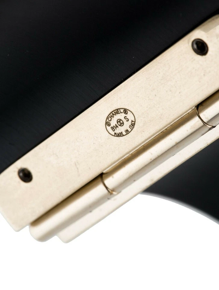 Brazalete CHANEL Puño Gripoix Perla Grande 2014 Verano Dorado Negro gyuh Foto 4 de 4