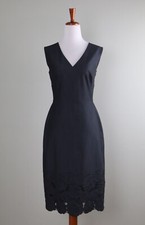 CALVIN KLEIN $129 Chambray Embroidered Rose Floral Hem Sheath Dress Size 8
