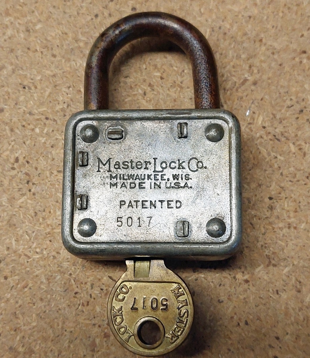 レア MASTER LOCK No. 77 USA製 未開封 ヴィンテージ Vintage MASTER LOCK COMPANY No.77 LION Working w. KEY #5017