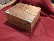 Hand Crafted Vintage Hardwood Veneer Humidor/Cigar Box w Brass Trim/Accessories