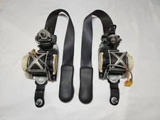 2006 - 2008 Chevy Impala Drivers & Passengers Front Seat Belts (OEM) Black 