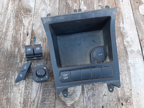 VW Golf 6 5K Bj09  Schalter für  Fensterheber  ZV  Aussenspiegel  ESP  Satz