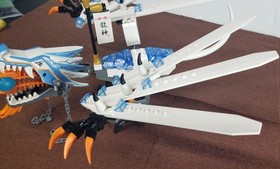 Lego Ninjago #2260 Ice Dragon Attack 2011 Complete with Minifigs & Manual Nice!