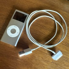 Apple iPod Nano 4GB Silver  Classic iPod-With...