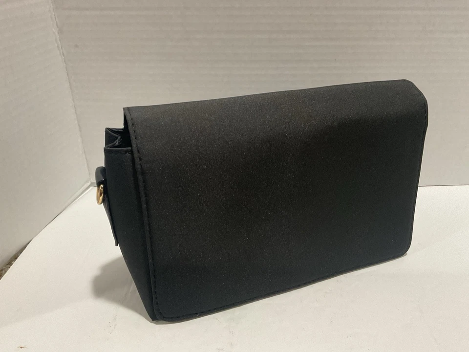 Tote Savvy Small Black Diaper Bag With Changing Pad & Crossbody Strap New - Image 2 of 4