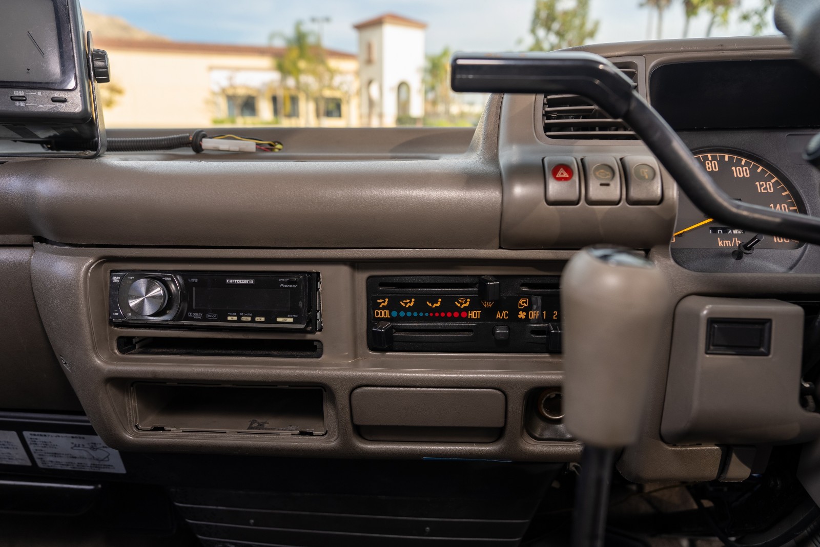 Isuzu ELF 4WD Diesel RV