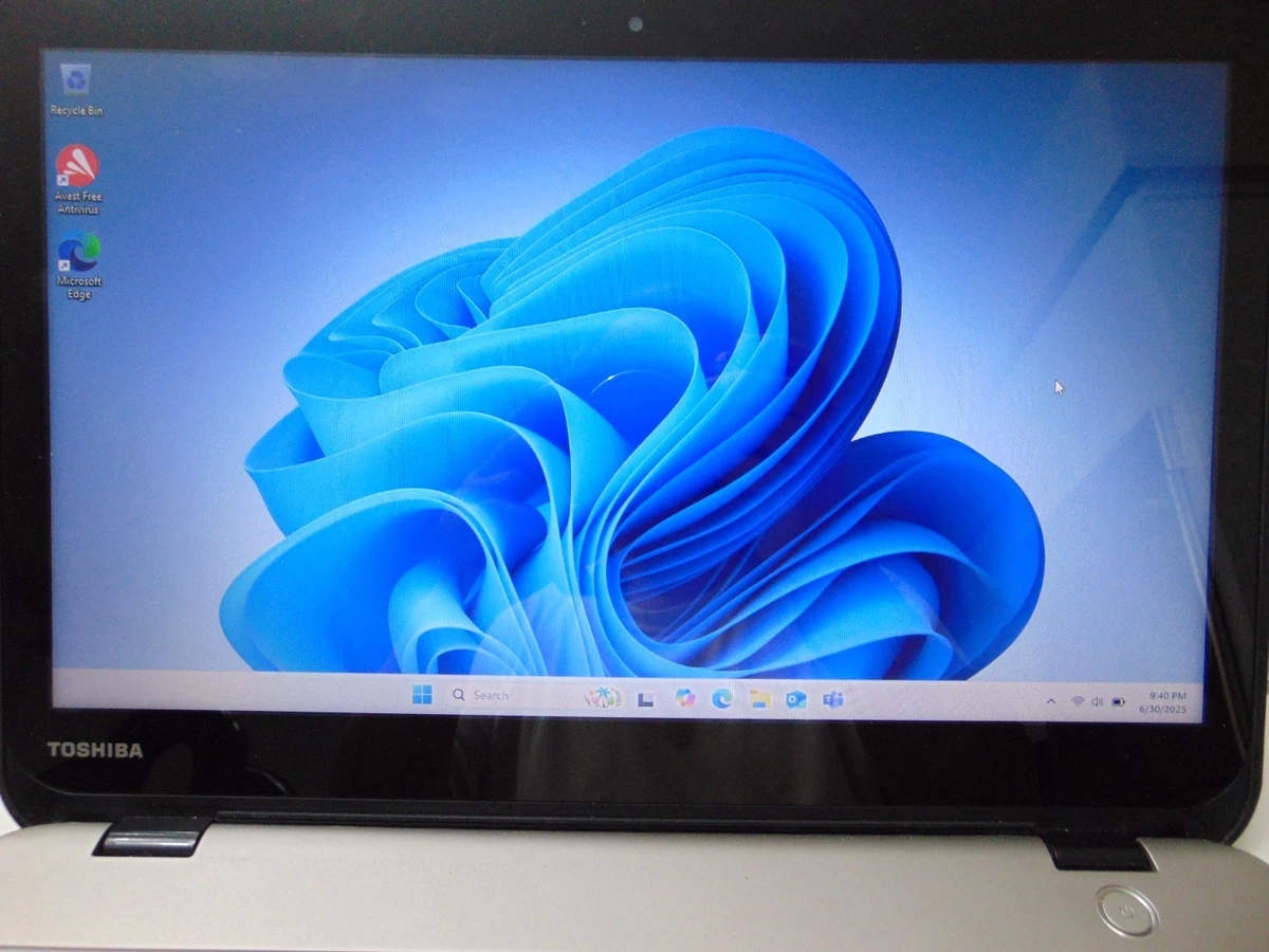 Toshiba Windows 10 Intel Core i5 4th Gen. PC Laptops & Netbooks