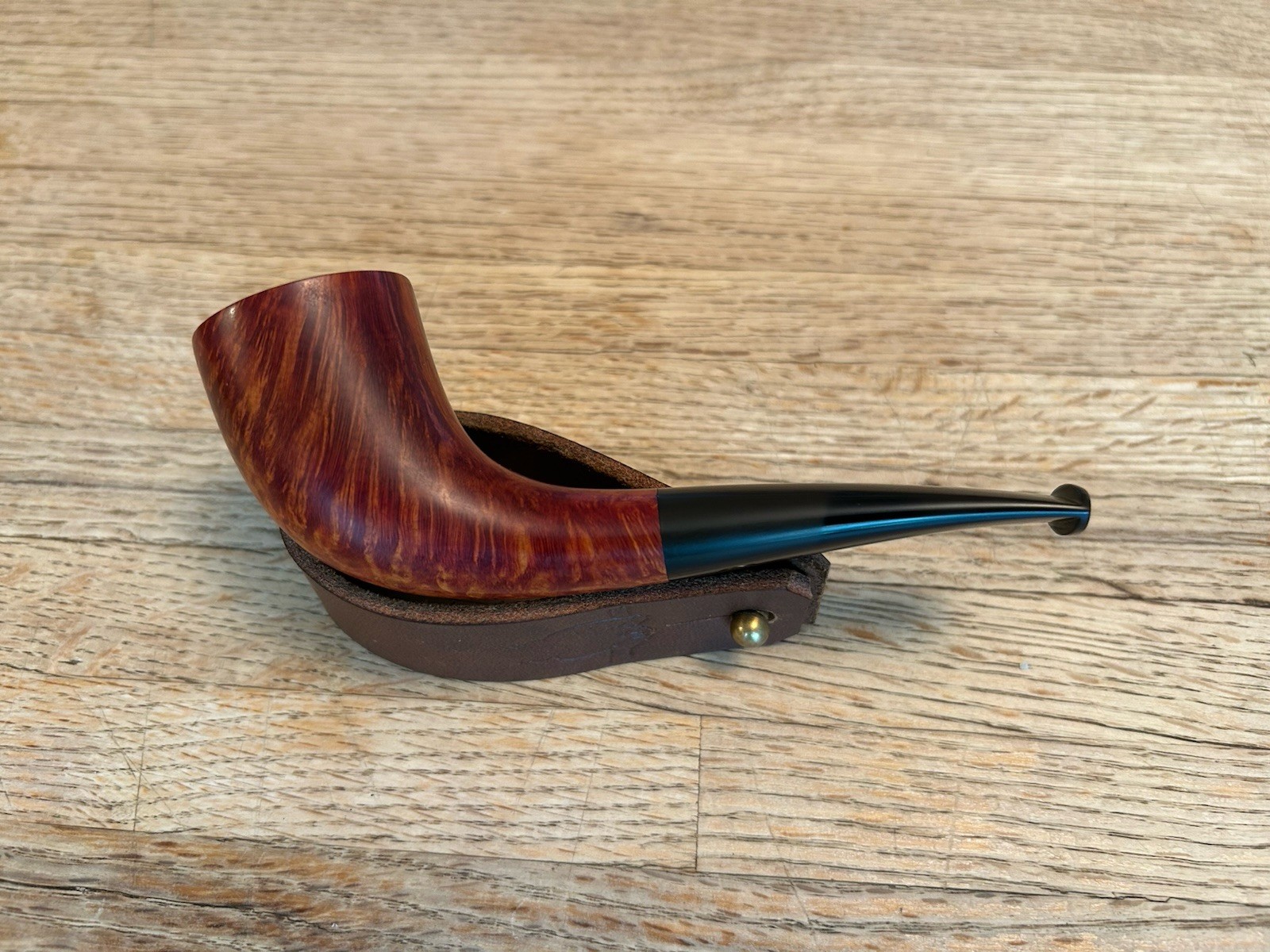 Jack Howell Handmade Fiery Zulu Pipe - Gorgeous Grain!