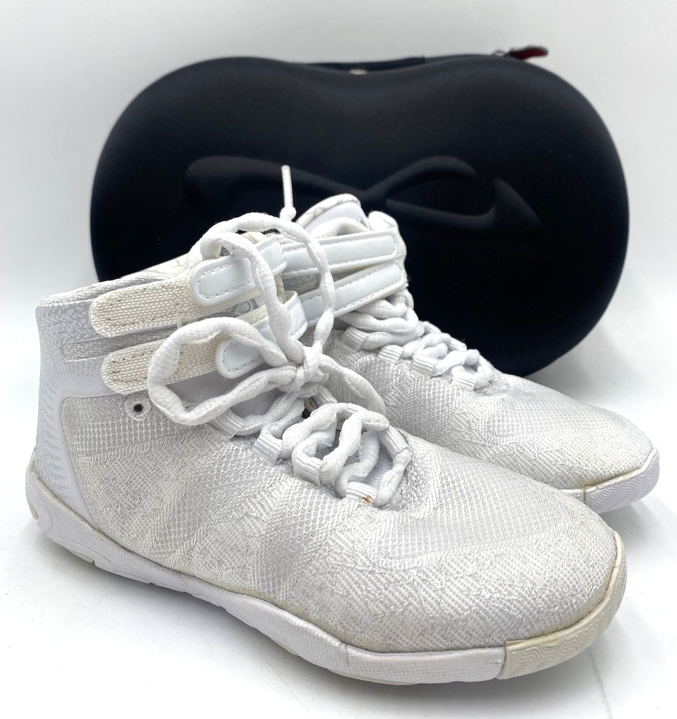 Nfinity TITAN Kids' New With Defect Cheer Shoes White Multip