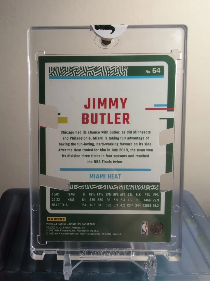 Camiseta deportiva Donruss Press Proof Jimmy Butler 2023-24 troquelada #22/25 ¡CALOR!! Foto 3 de 4