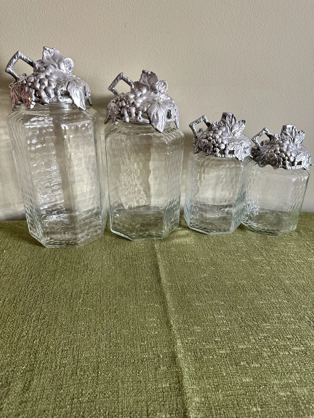 4 VTG Arthur Court Signed 2002 Retired Canisters Dimpled Glass Grapevine Set