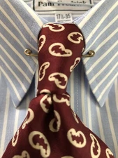 Curly Ends Clip-on Metal Collar Bar EUC