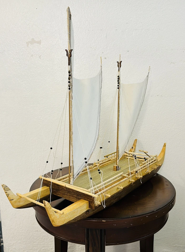 Barco modelo Hokulea. 24 pulgadas. Foto 2 de 2