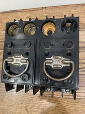 General MAIN Fuse Pullout duplex Fuse Holder Base *Untested* NL