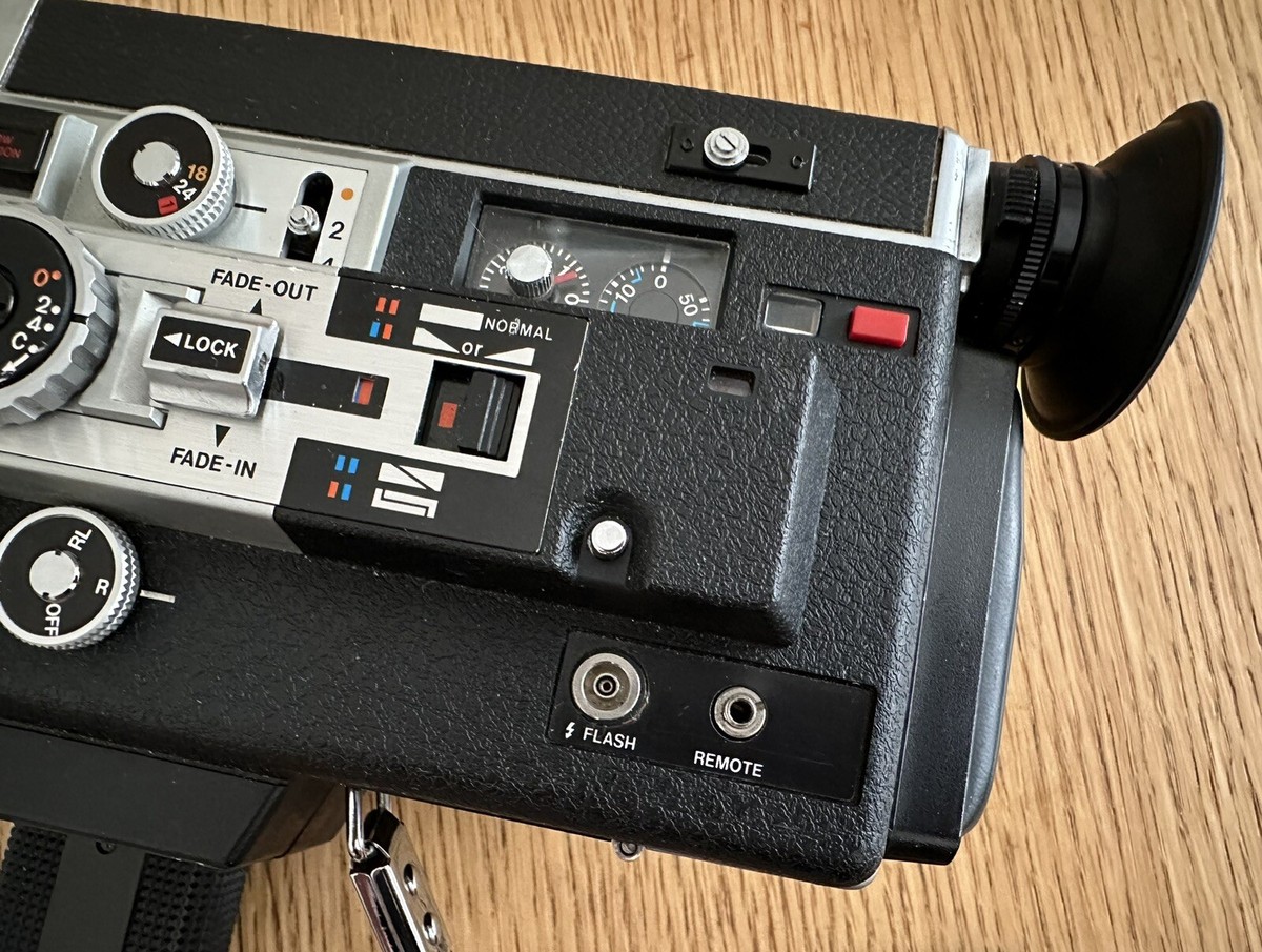Canon Auto Zoom 1014 ELECTRONIC Super 8 Film Camera - Please Canon Auto Zoom 1014 ELECTRONIC Super 8 Film Camera - Please