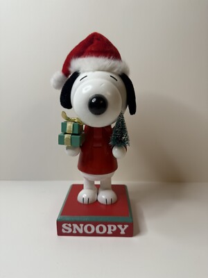 Wooden Christmas Nutcracker 8.5  Peanuts Snoopy Presents Tree Hat Red White Ruz