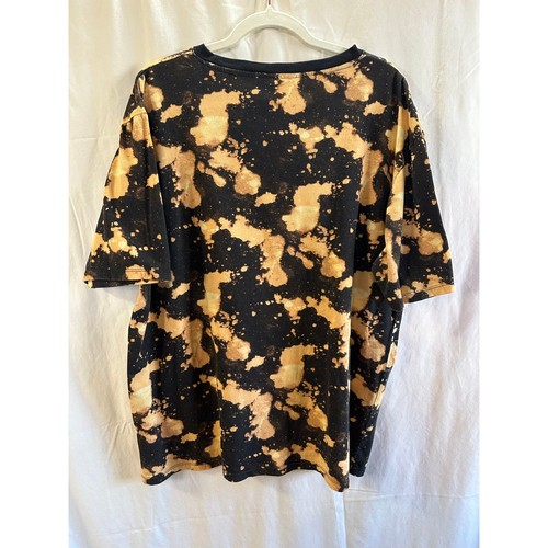 Camiseta gráfica Conspiracy by WESC Bleach Dye - XL - Imagen 5 de 5