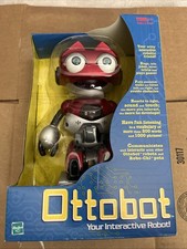 2001 TIGER OTTOBOT INTERACTIVE ROBOT RED VERY RARE