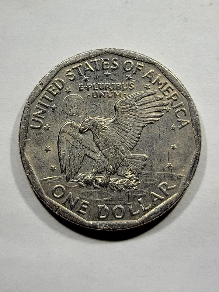 1979 P Near Date Wide Rim, Die Chip On Mint Mark, Collar Clash Susan B Anthony $ - Image 2 of 2
