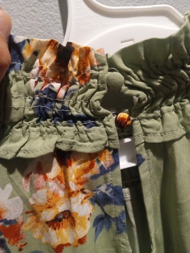 Blusa para mujer Ces Femme con estampado floral mediana HECHA EN EE. UU. - Imagen 6 de 6