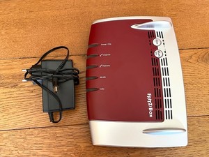 Fritz!Box 7490 mit Netzteil AVM OHNE MODEM/ DSL LESEN! wie FRITZ!Box 4040