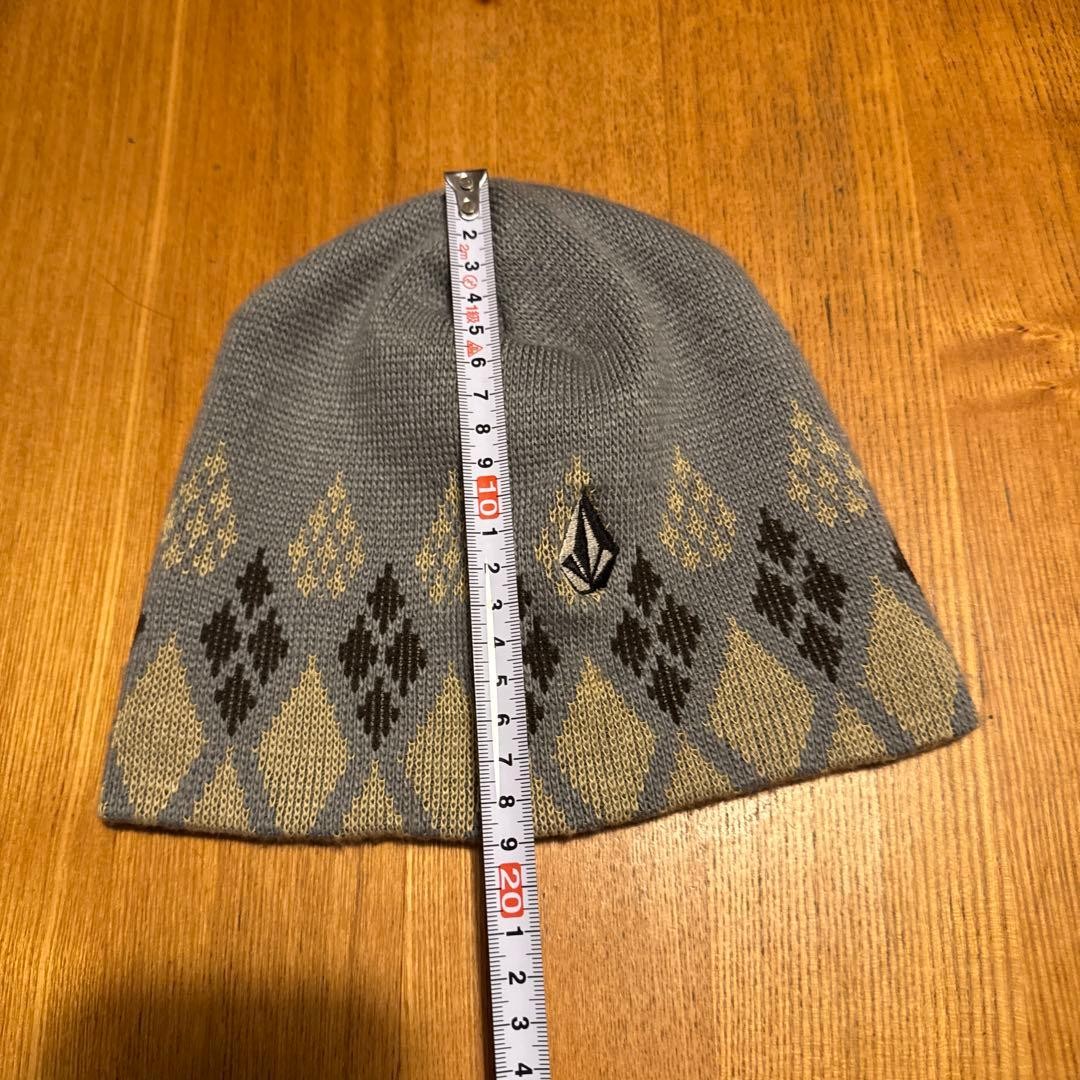 Volcom Gray Diamond Pattern Knit Hat - image 5