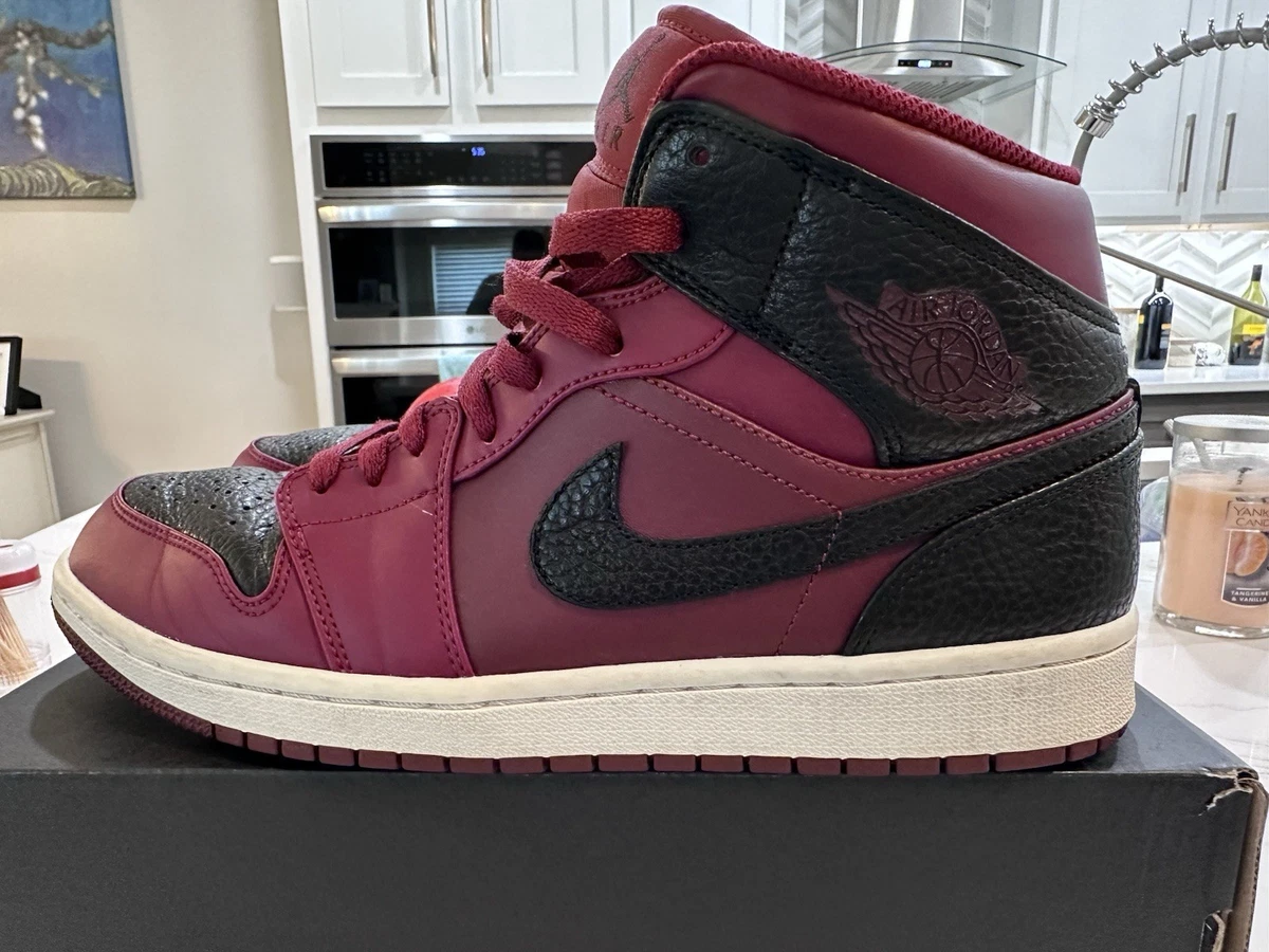 ほぼ未使用 Jordan1 Jordan 1 Mid Reverse Banned 2017 for Sale | Authenticity