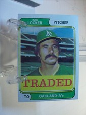 1974 Topps Traded Baseball Card  #62T Bob Locker    (88487)
