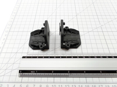 TRAXXAS X-Maxx 8S 7760 Engine Mount Plastic TXM